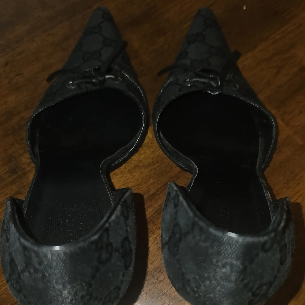 Authentic Vintage Gucci D'orsay Heels 8.5 - Picture 5 of 7